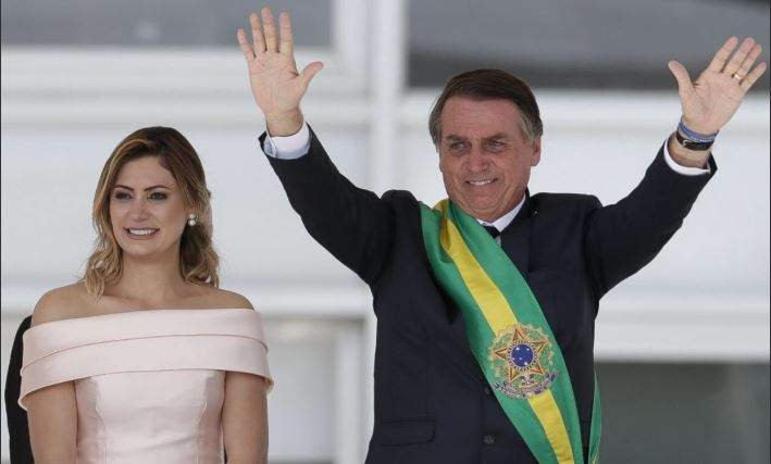 Twitter de Bolsonaro é hackeado pela 2ª vez na semana para promover memecoin