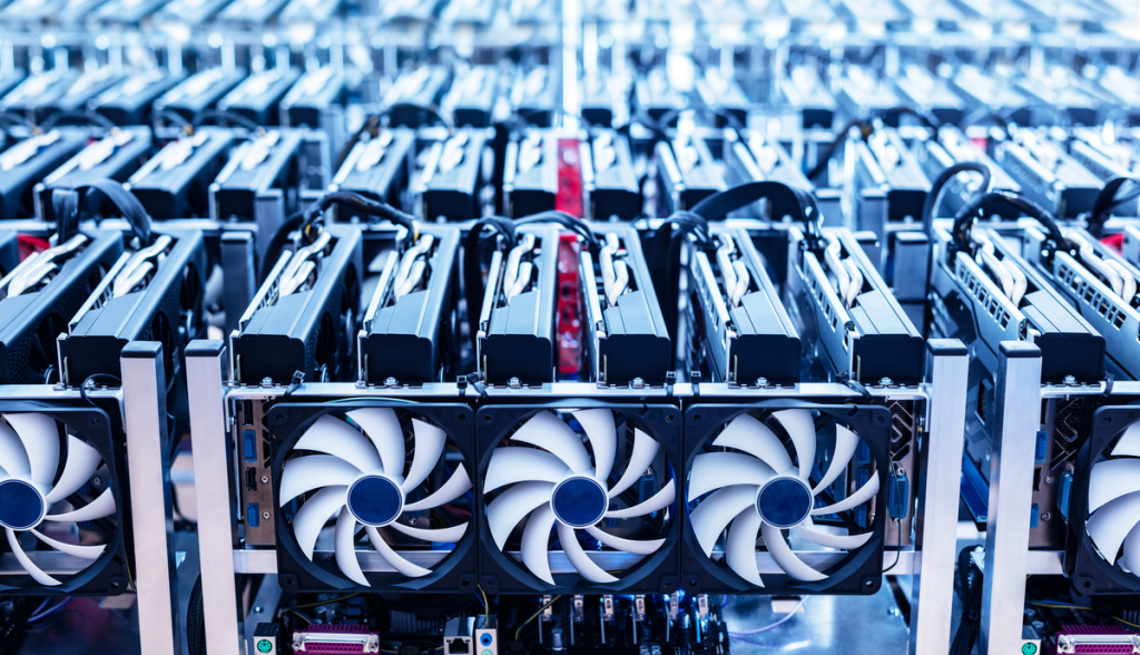 Lucratividade com mineração de Bitcoin encolhe 7,4% em março