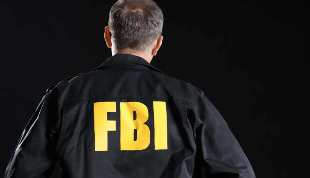 FBI liderou esquema cripto usando nome de Elon Musk para pegar criminosos