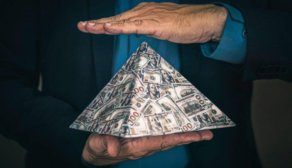 Unick Forex ressurge com promessa de lucros exorbitantes e nova criptomoeda