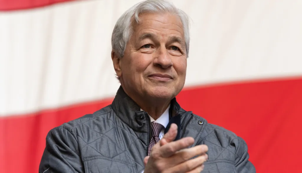 CEO do JP Morgan elogia stablecoins: “Faz coisas que o dinheiro tradicional  não consegue”