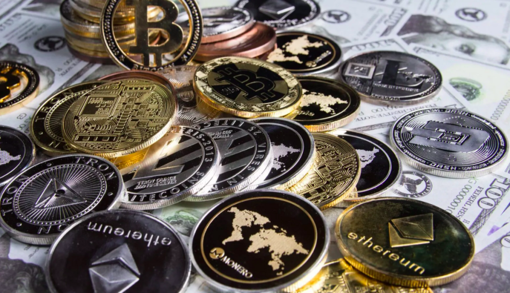 Vencedor do Nobel chama criptomoedas de “a melhor prova” de que o dinheiro é virtual