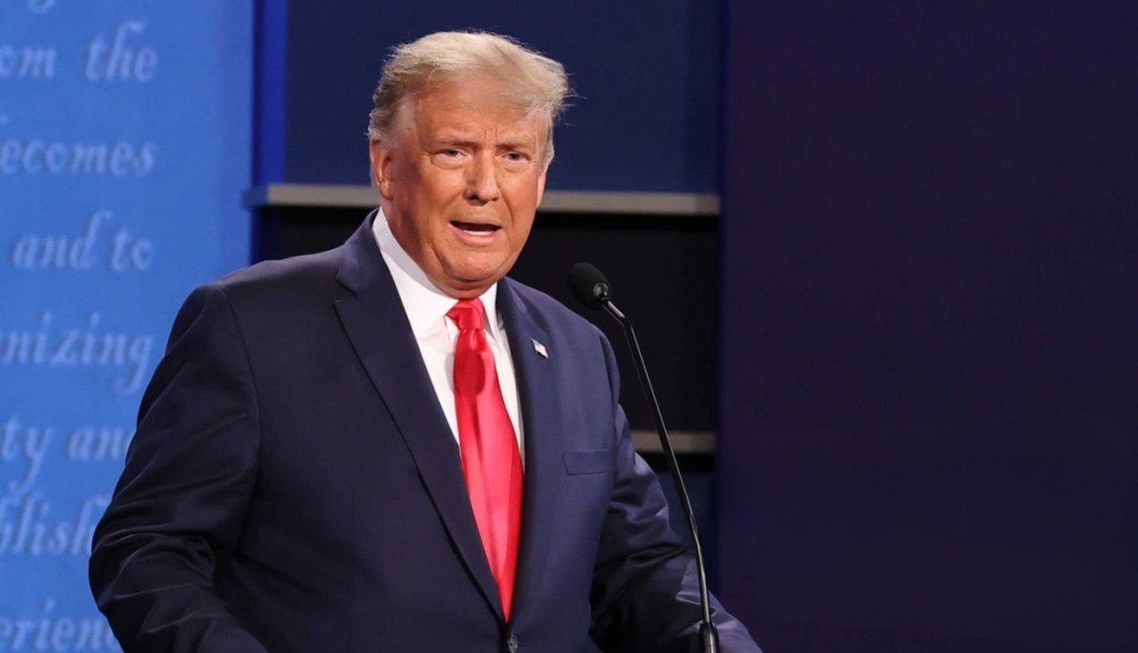 “EUA nunca viram corrupção nesta escala”, dizem democratas sobre projetos cripto de Trump