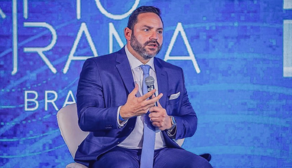 Presidente da ABcripto entra na Justiça para tentar expulsar conselheiros que pedem nova liderança