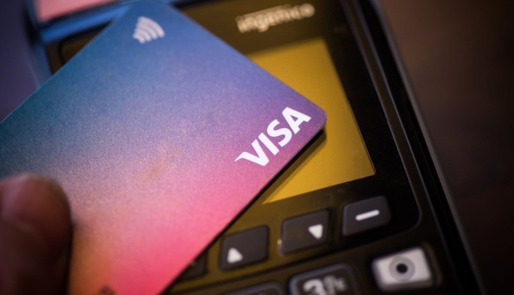 Visa vai usar stablecoins para acelerar pagamentos a criadores e freelancers
